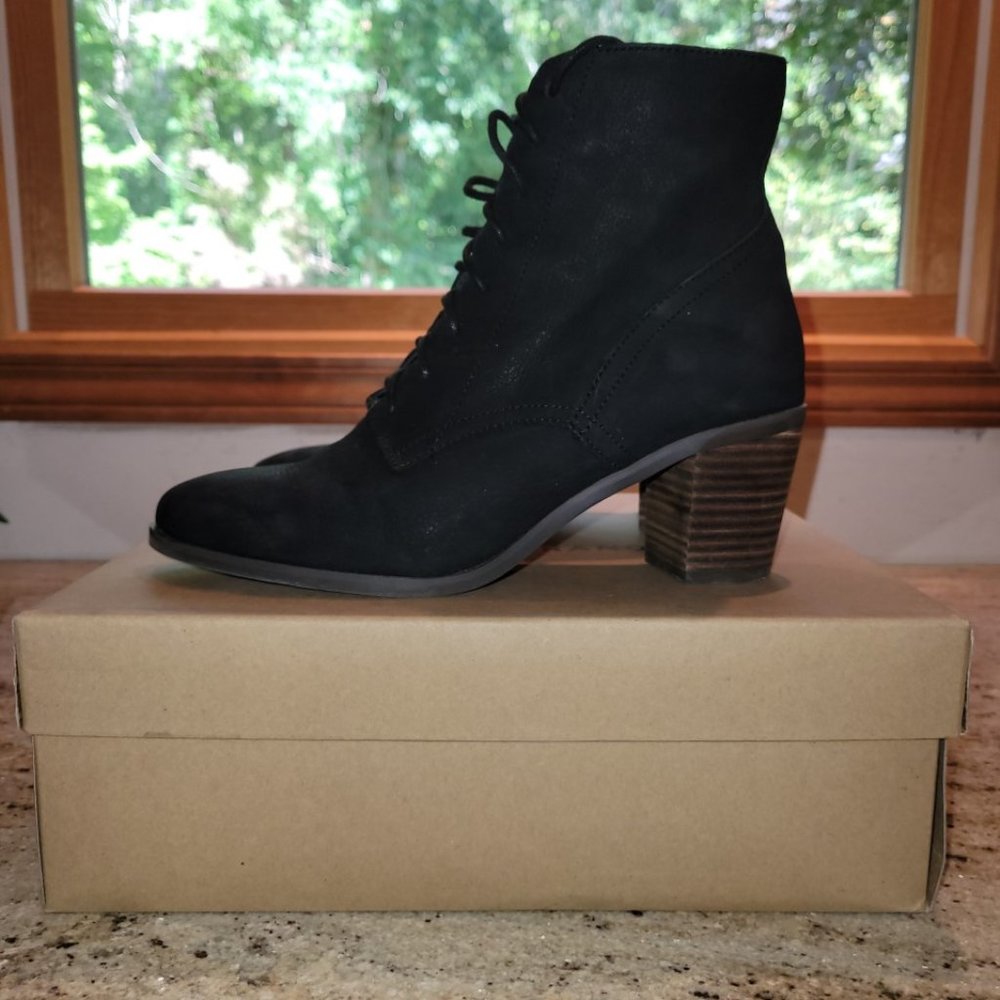 Lucky Brand Persee black leather bootie